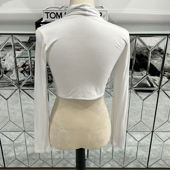 Maya turtle neck top (off white) - Picture 4 of 4